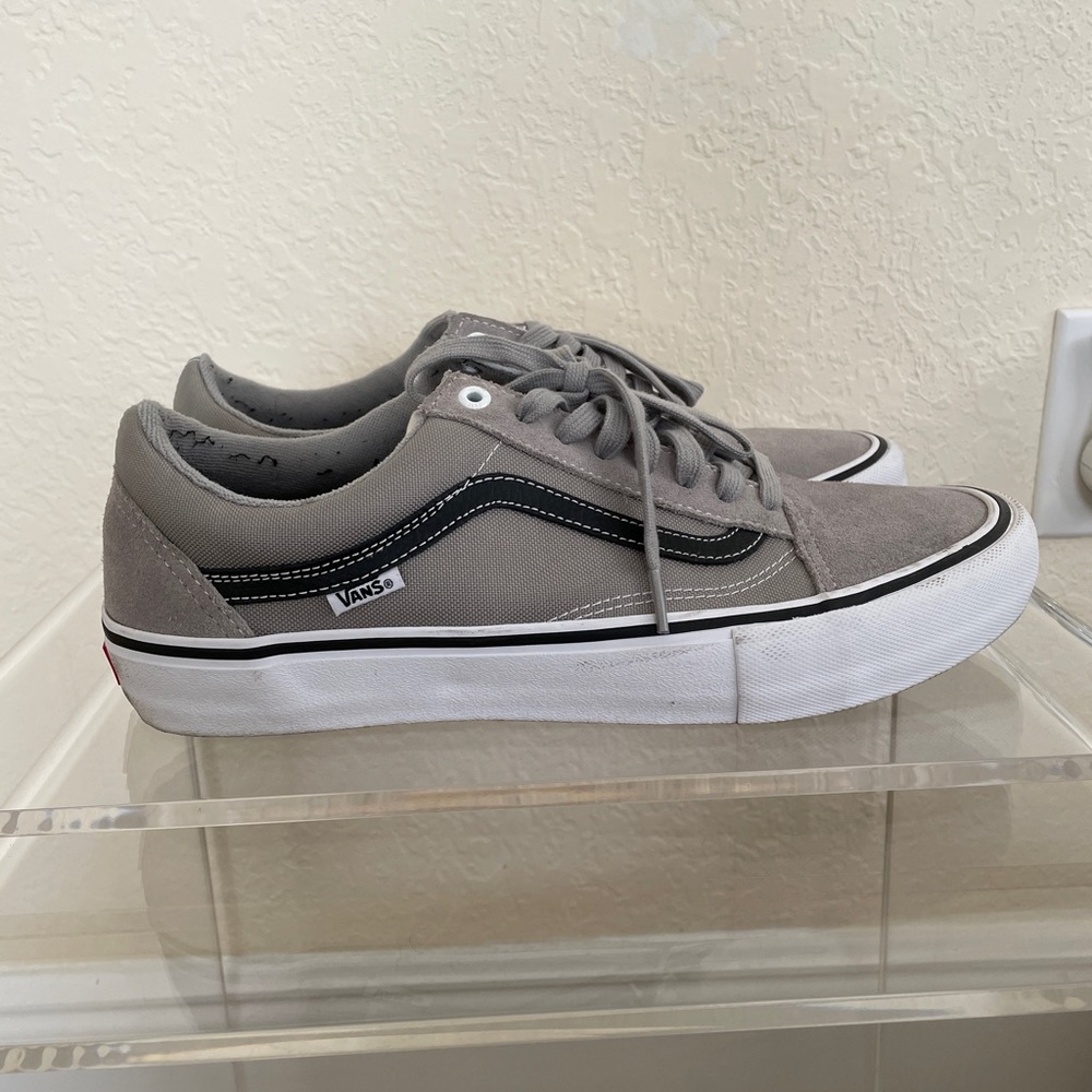 Men gray vans, good condition.